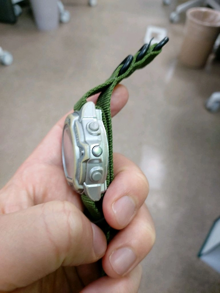 카시오 데이터뱅크 시계 이미지