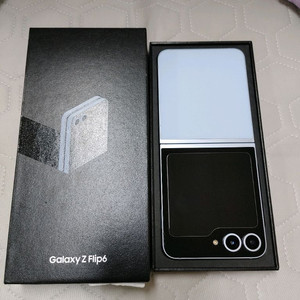 새폰급 ㅡ 개통일 보세요 ㅡ 갤럭시 Z플립6 256GB + 새케이스 이미지