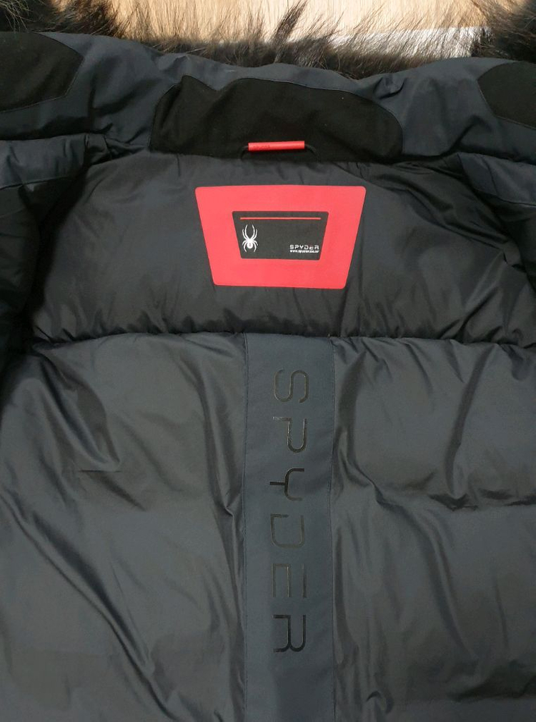 스파이더 패딩 이미지