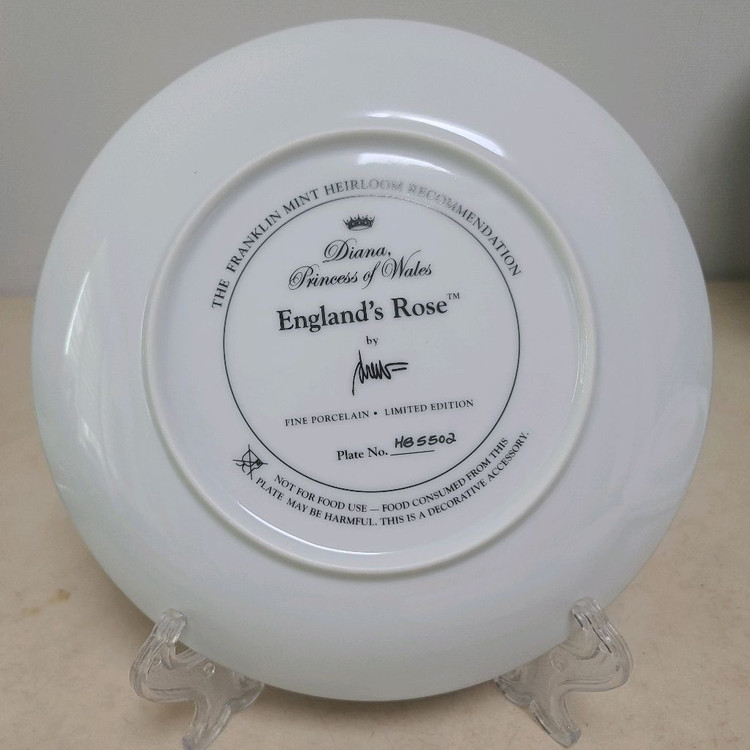 다양한 미국 엔틱 도자기 접시 장식 이미지