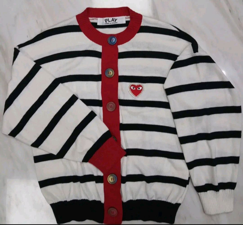 [새상품급 여성용] 꼼데가르송 울100% 플레이 라인의 스트라이프 니트 가디건 자켓 S 사이즈 이미지