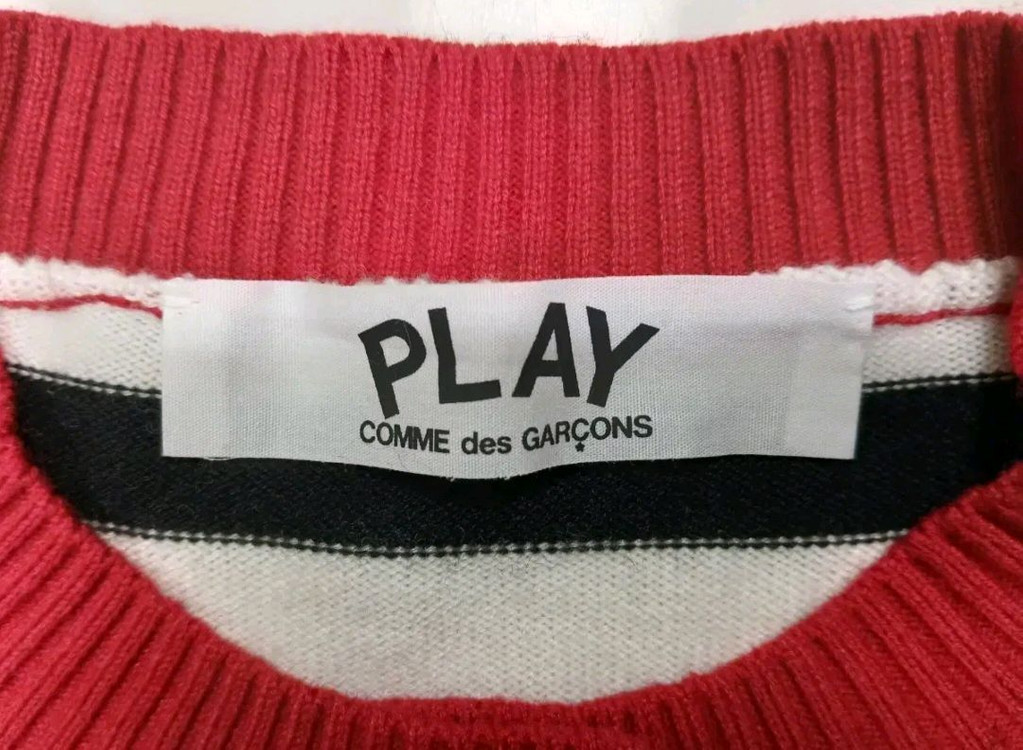 [새상품급 여성용] 꼼데가르송 울100% 플레이 라인의 스트라이프 니트 가디건 자켓 S 사이즈 이미지