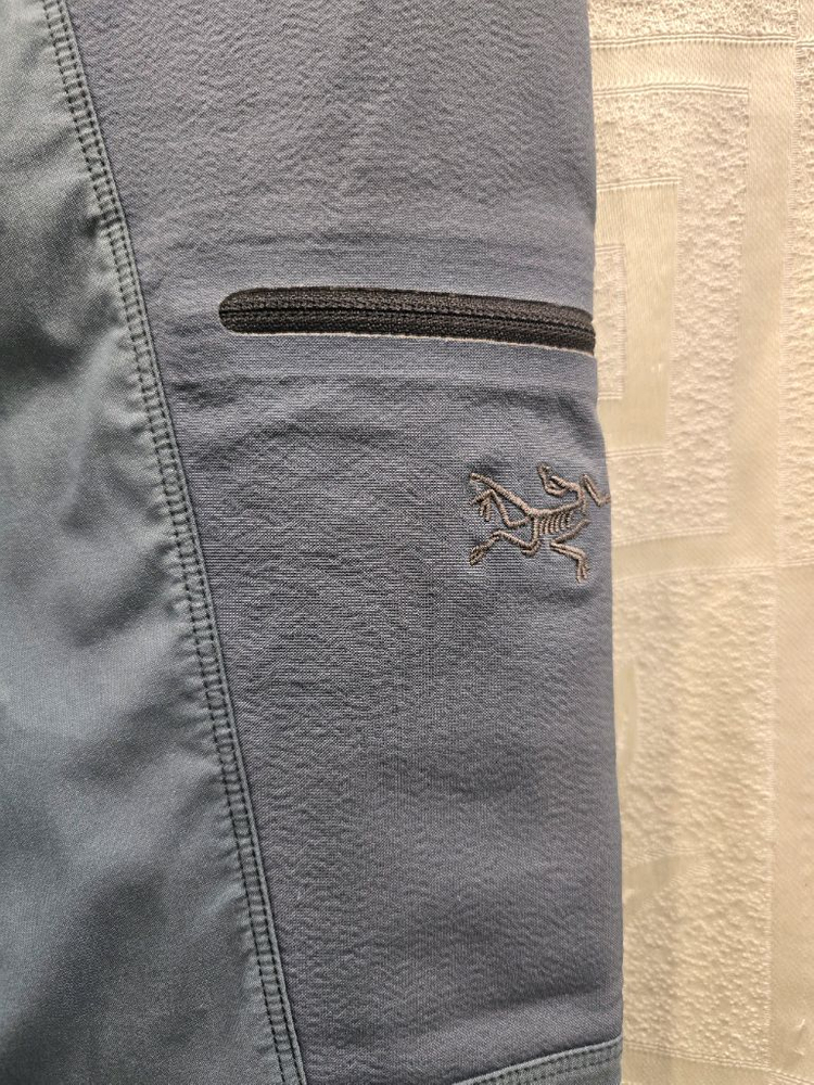 아크테릭스 여성 감마시리즈 소프트쉘 팬츠 등산바지 28~29 이미지