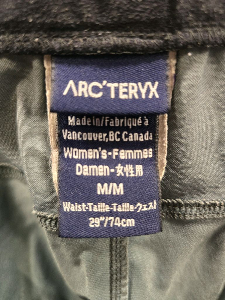 아크테릭스 여성 감마시리즈 소프트쉘 팬츠 등산바지 28~29 이미지