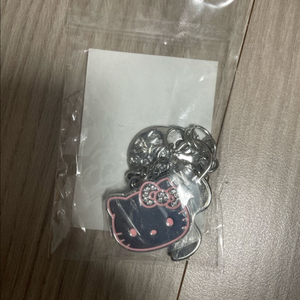 웨이크메이크 헬로키티 참 키링 키체인