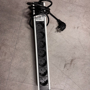 <판매> 와이어월드 매트릭스 구형 멀티탭 이미지