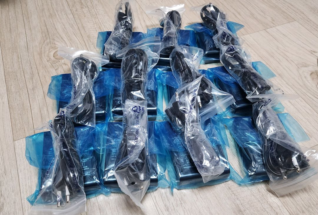 미사용) LC E17E 캐논 LP E17배터리 충전기 정품 이미지