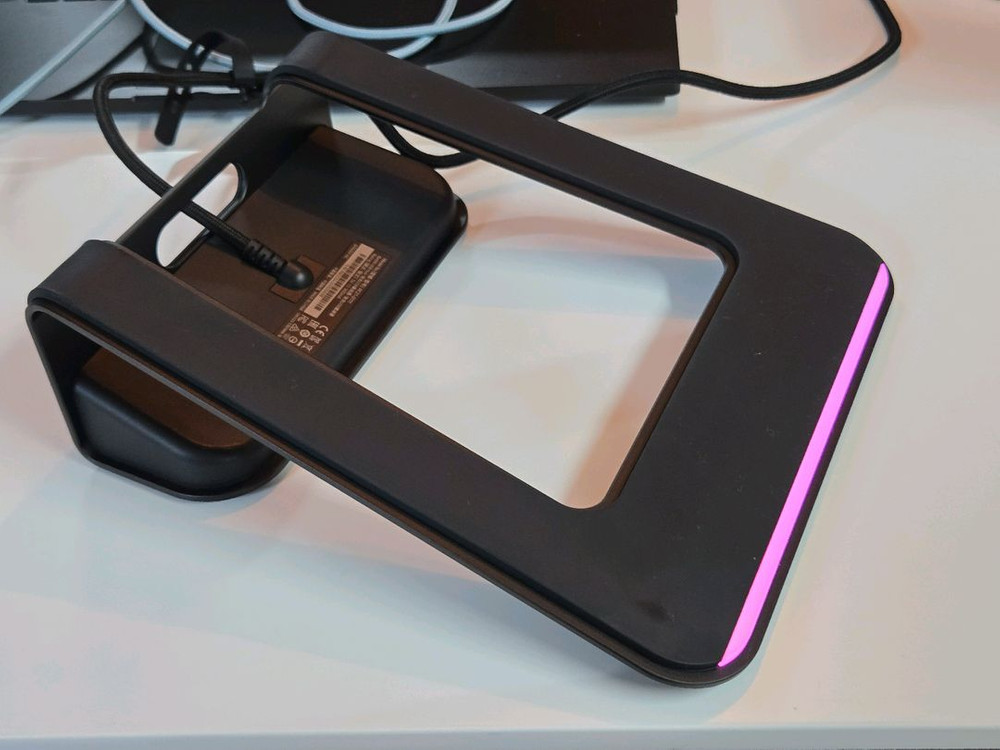 레이저 노트북 거치대 RAZER Laptop Stand Chroma 이미지