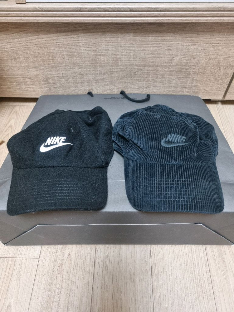 나이키 모직 볼캡,코듀로이 볼캡 일괄판매 이미지