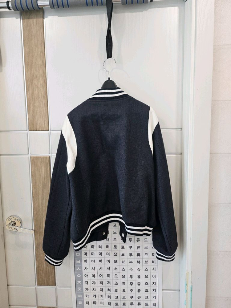 보세 야구점퍼 이미지