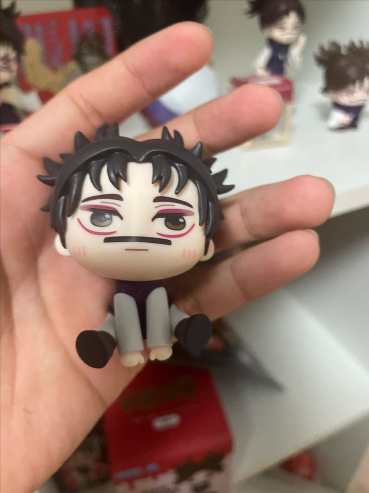 주술회전 쵸소우 큐루미 피규어 이미지