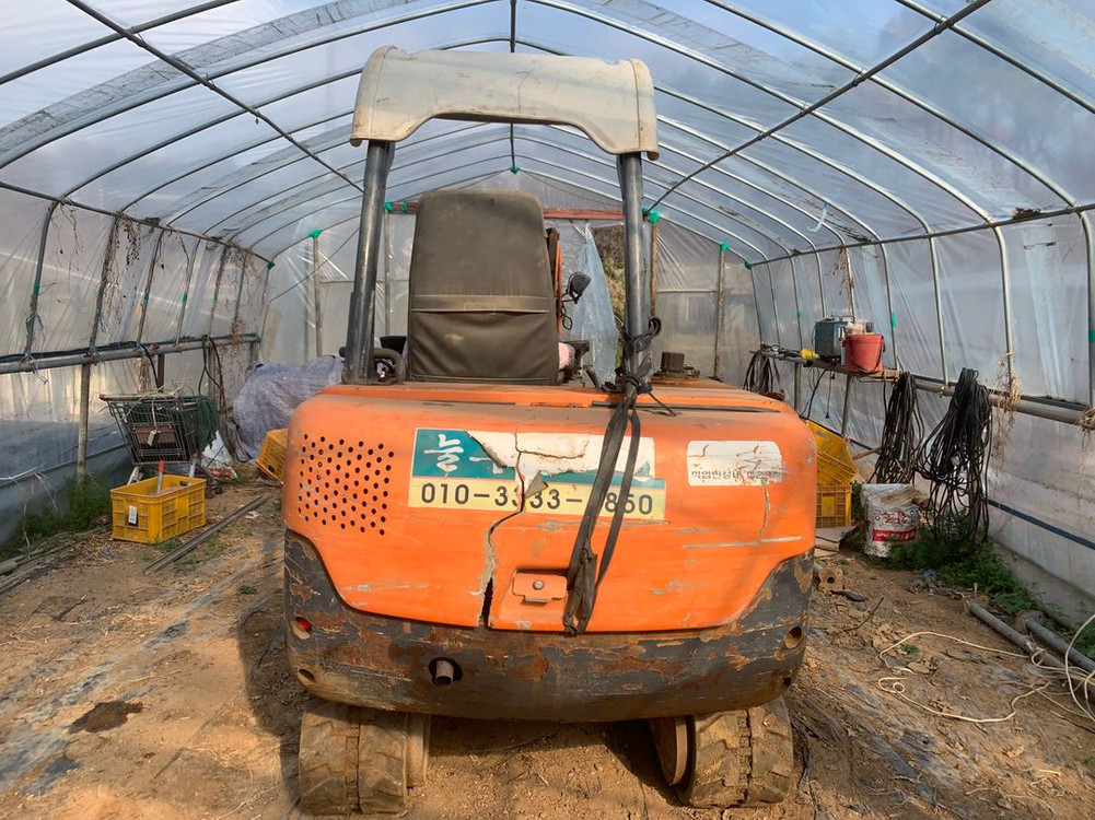 미니굴삭기 이미지