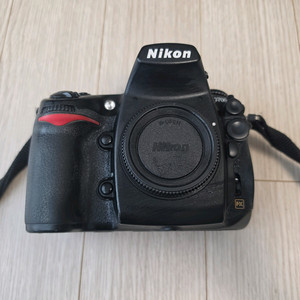 니콘 d700 바디 판매합니다 이미지