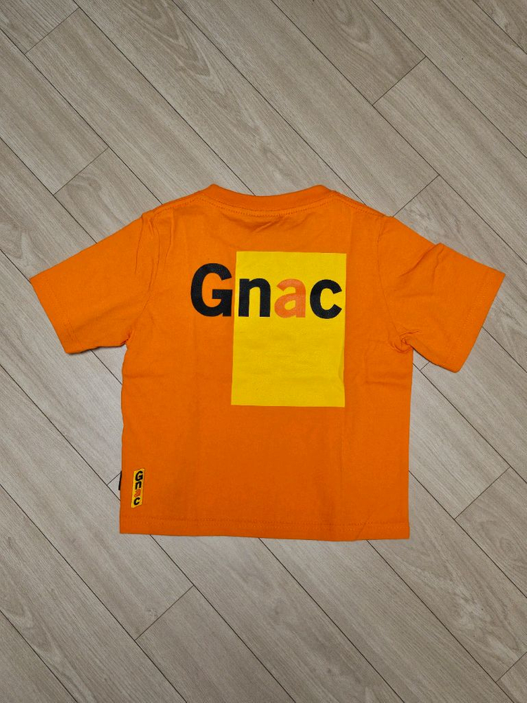 로맨틱크라운 크롭티 새제품 이미지