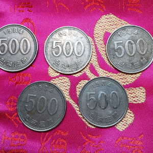 1984년 500원 동전 5개 일괄 이미지