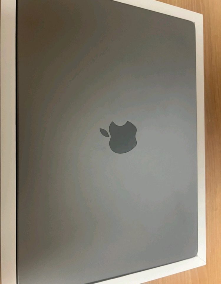 맥북 프로 M1 14인치 512기가 이미지