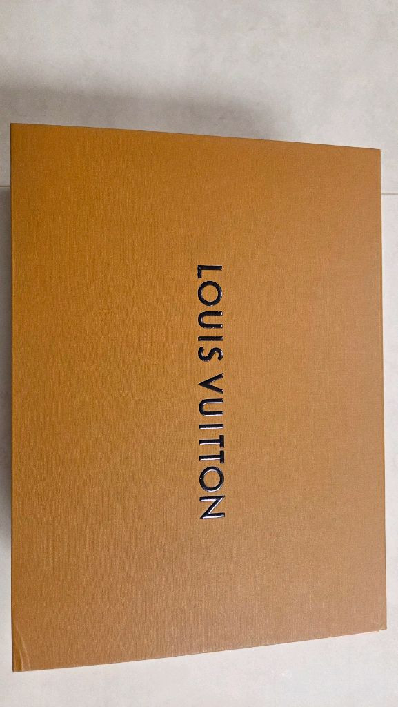 루이비통 키폴 반둘리에 25 모노그램 이클립스 새상품 풀박스 이미지