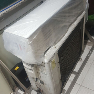 벽걸이 에어컨 이미지