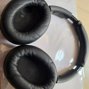 SONY WH-1000XM4 이미지