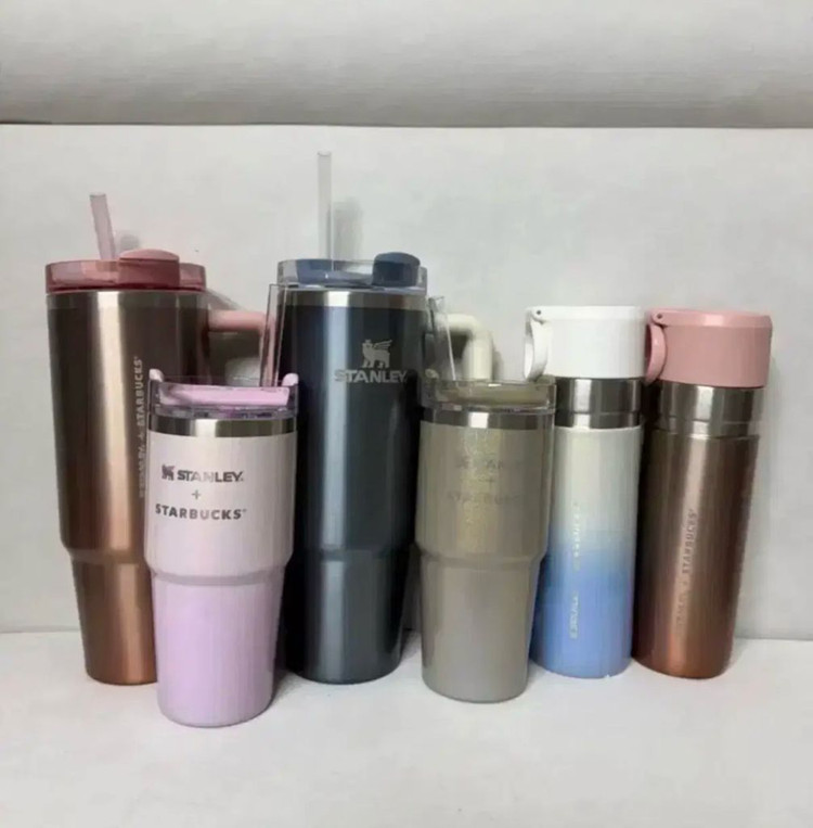일본 한정 스타벅스 텀블러 스타벅스 스탠리 텀블러 스타벅스 보온병 이미지