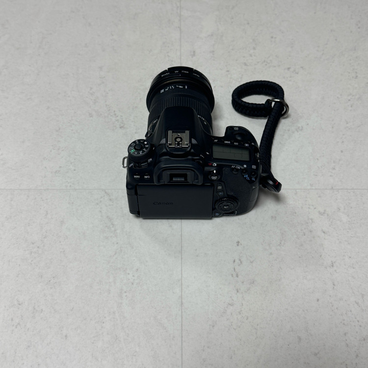 CANON EOS 70D + SIGMA 17-50 f2.8 EX HSM 이미지