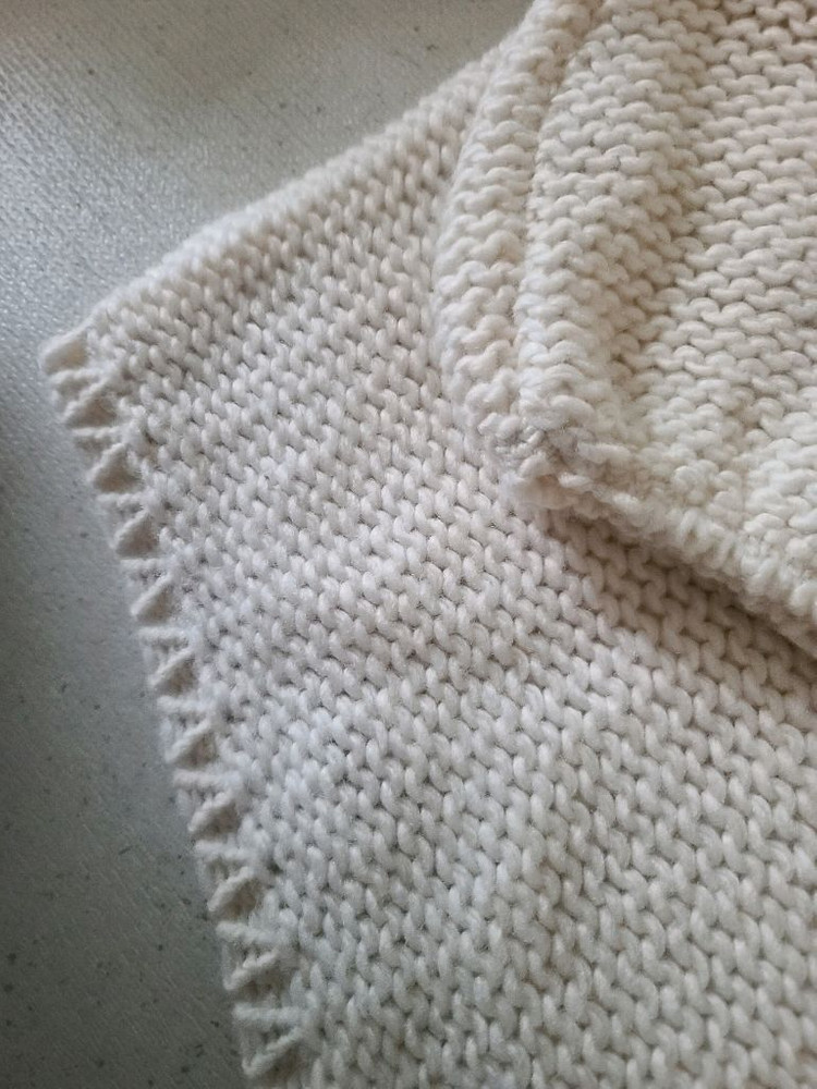 츄니토리 오버핏 루즈핏 브이넥 니트 스웨터 아이보리 / 자라 망고 H&M 유니클로 FYEO 비아플레인 아르켓 코스 이미지