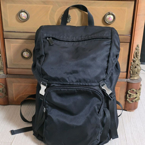 프라다 이서진 블랙 백팩