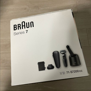브라운 면도기 브라운 시리즈7 71-S7200cc 이미지