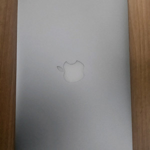 맥북 에어 11인치 이미지