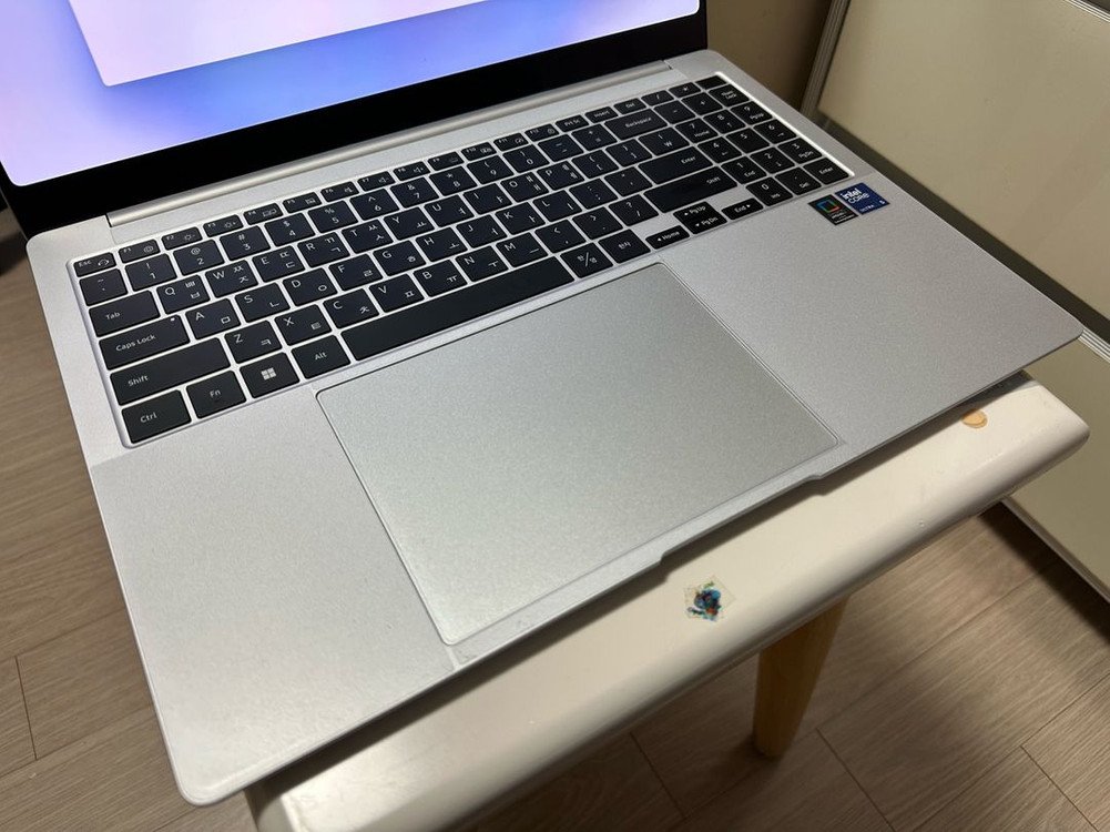 갤럭시북4 프로 16인치 Ultra5 155H 32GB 512GB 이미지