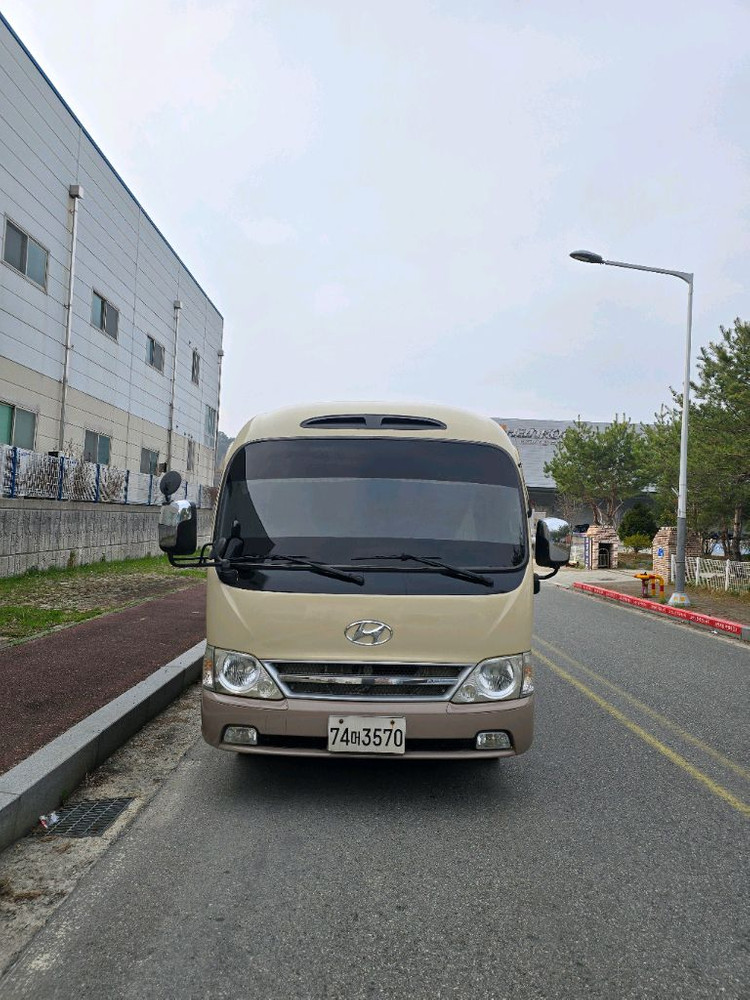 뉴카운티 2014년식 롱 25인승 이미지