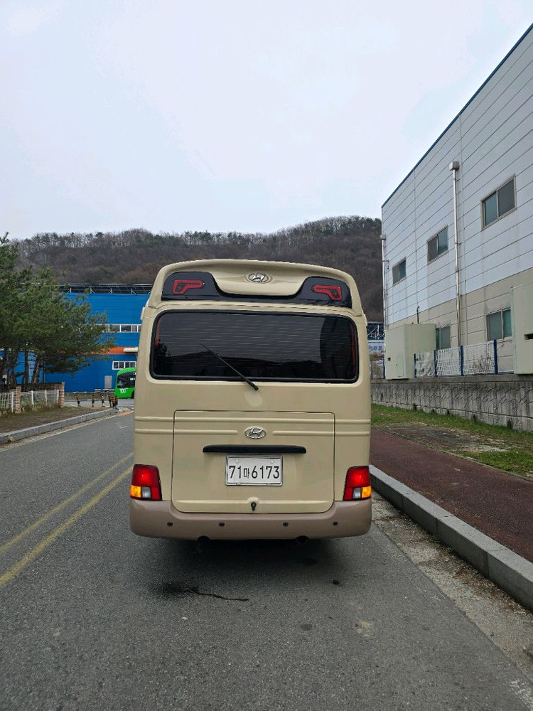 뉴카운티2013년롱바디25인승 이미지