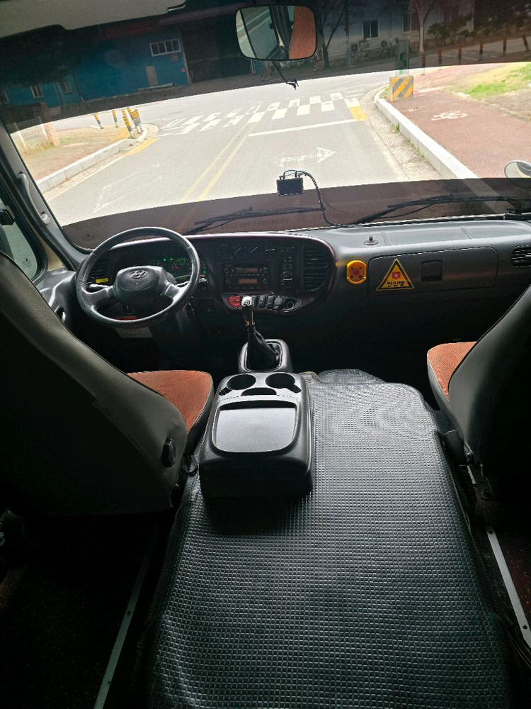 뉴카운티2013년롱바디25인승 이미지