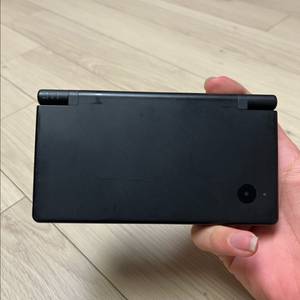 닌텐도 dsi 이미지