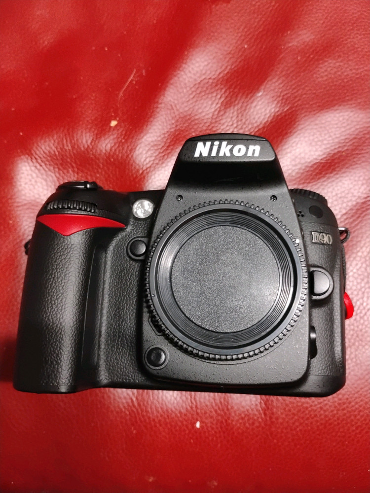 니콘 D90 이미지
