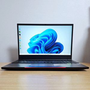 하이엔드 게이밍 노트북 TFG257 (RTX2070 / 144Hz / 배터리100%) 이미지