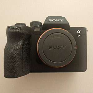 소니a7m4/정품충전기/배터리2개 /스몰리그케이지 이미지