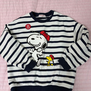 베베드피노 스누피 맨투맨 이미지