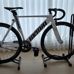 픽시 자전거 이미지