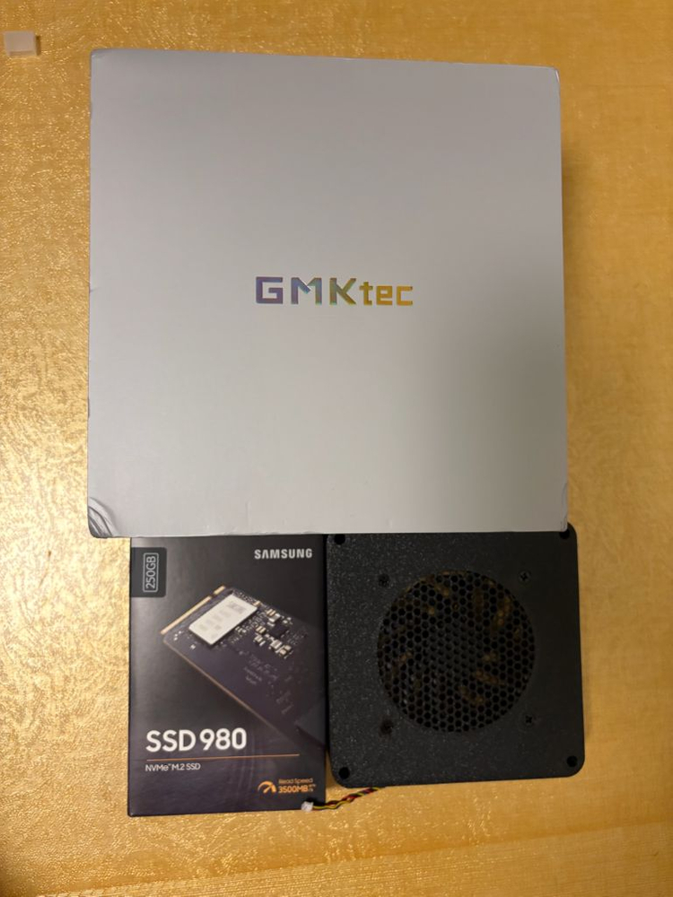 미니PC GMKtec K6 7840hs + 8*8 16GB 램 + ssd 256GB 판매합니다 이미지