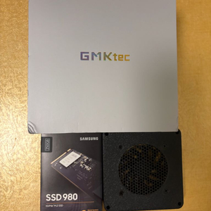 미니PC GMKtec K6 7840hs + 8*8 16GB 램 + ssd 256GB 판매합니다