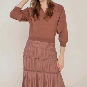 온앤온 오픈칼라니트 티어드 플리츠 원피스 55사이즈 이미지