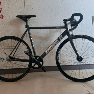 픽시 자전거(블랙썬더 ENGIN 11 VORTEX) 이미지