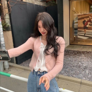 르플레인 로지 블라우스 + 핑크 키드 모헤어 가디건 세트 이미지