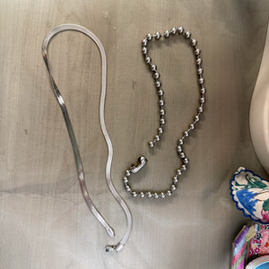 써지컬 뱀줄과 군번줄 목걸이 이미지