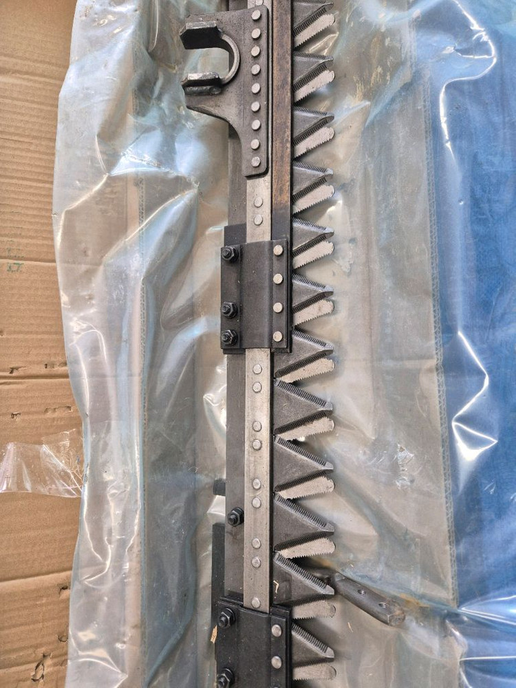 콤바인 구보다 커터날 벼단절기 길이 약 1.76m 이미지