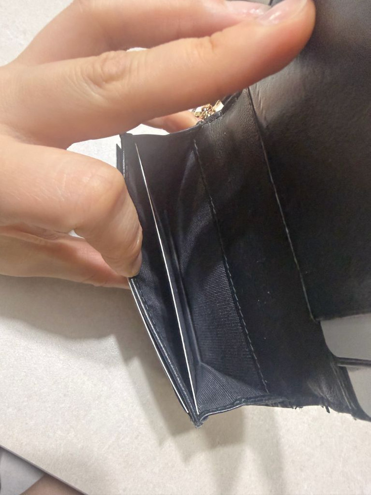 디올 카드지갑 이미지