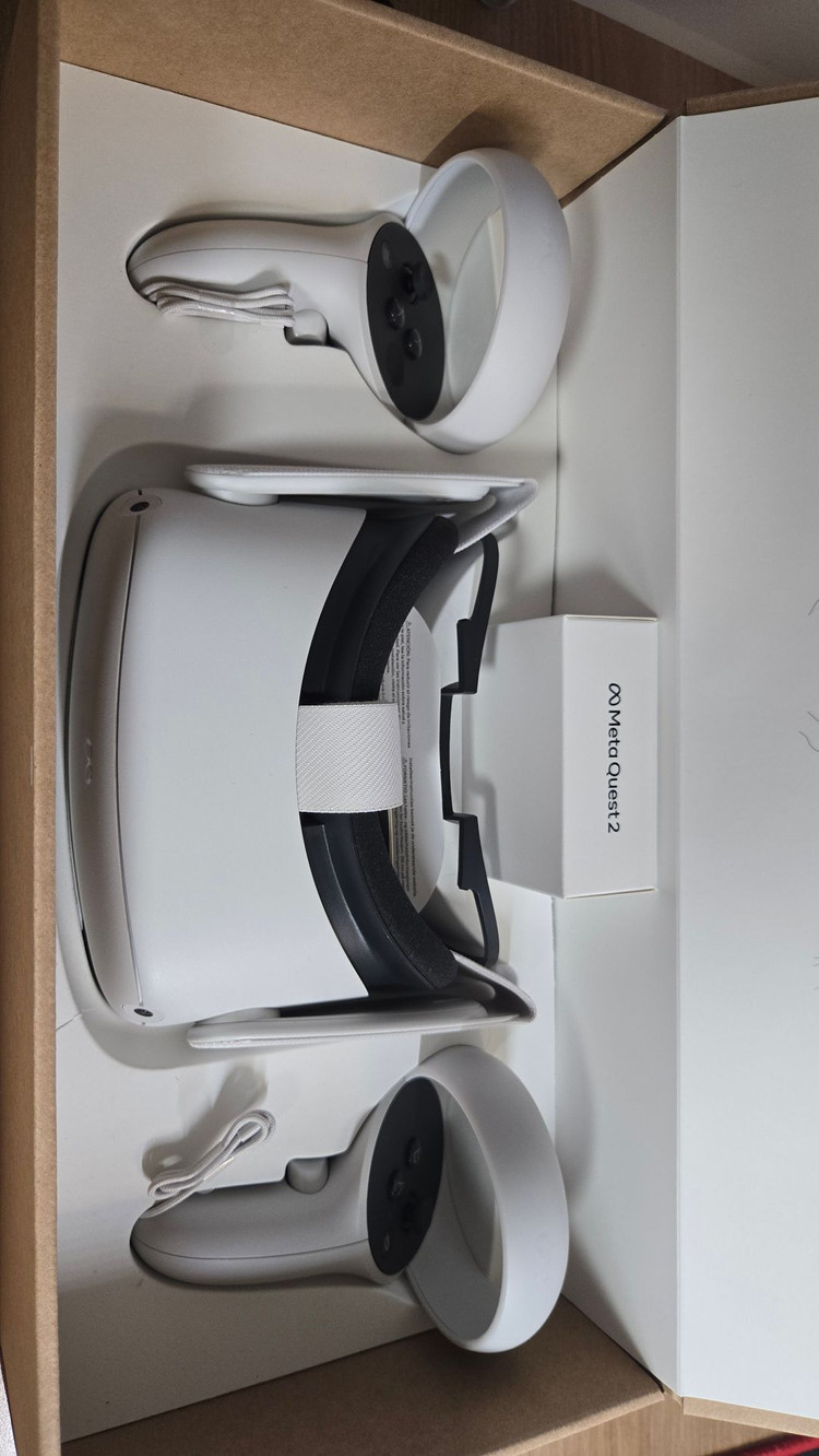 메타 퀘스트2 128GB 16만원 이미지