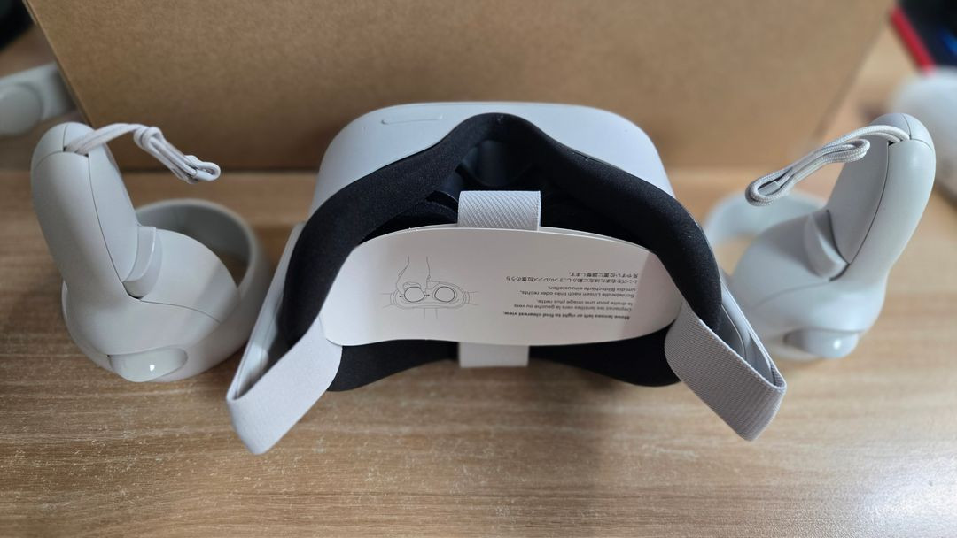 메타 퀘스트2 128GB 16만원 이미지