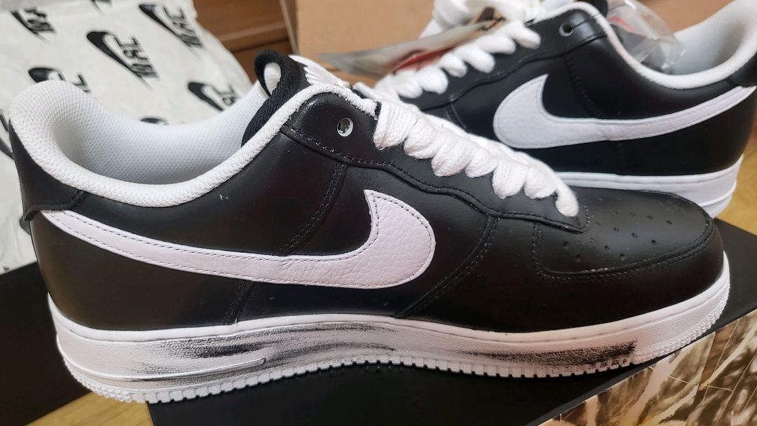 나이키 피스마이너스원 피마원 295 판매합니다 이미지